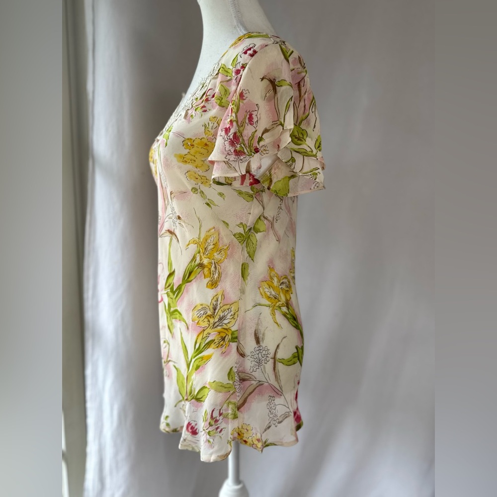 Sheet Floral Elegance Blouse - image 2